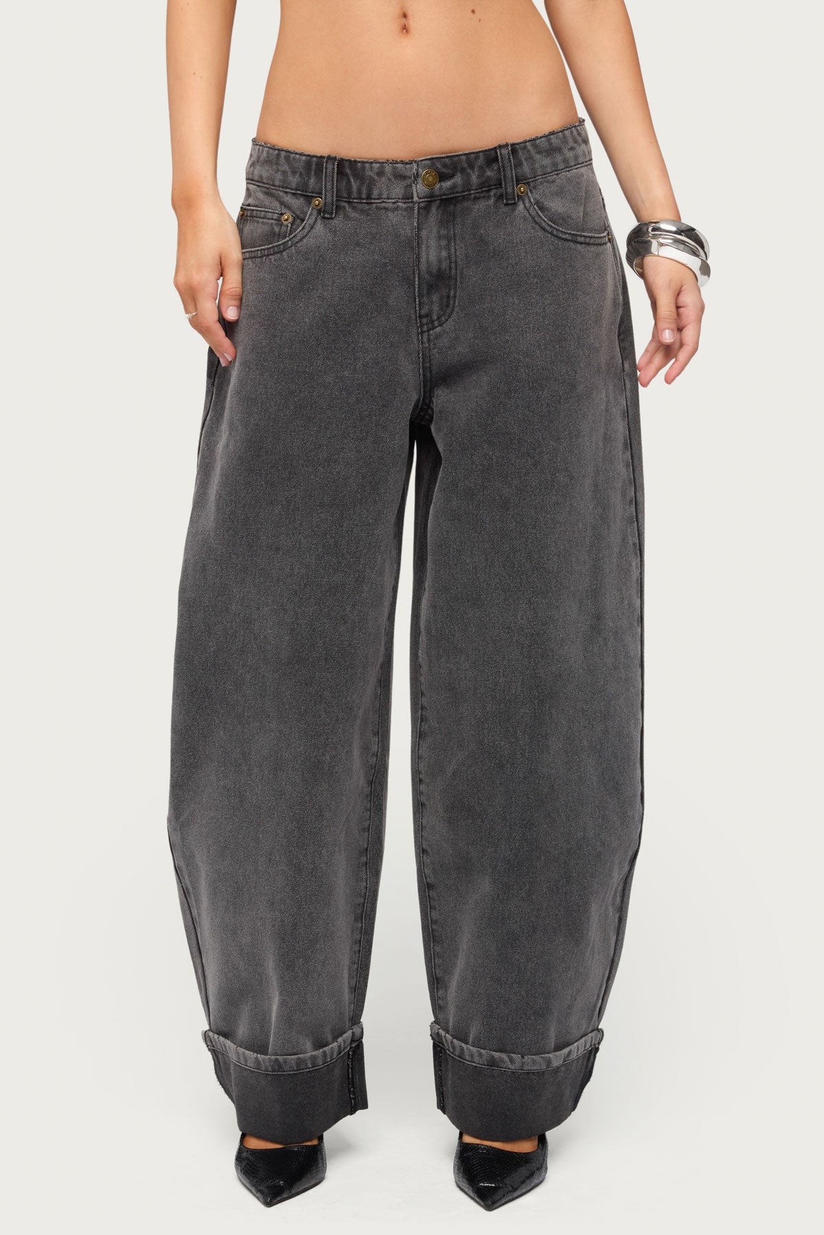 Petite Kella Low Rise Baggy Jeans
