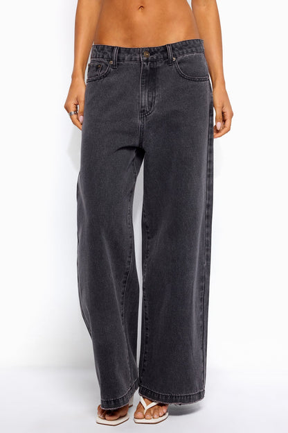 Nichol Low Rise Baggy Jeans