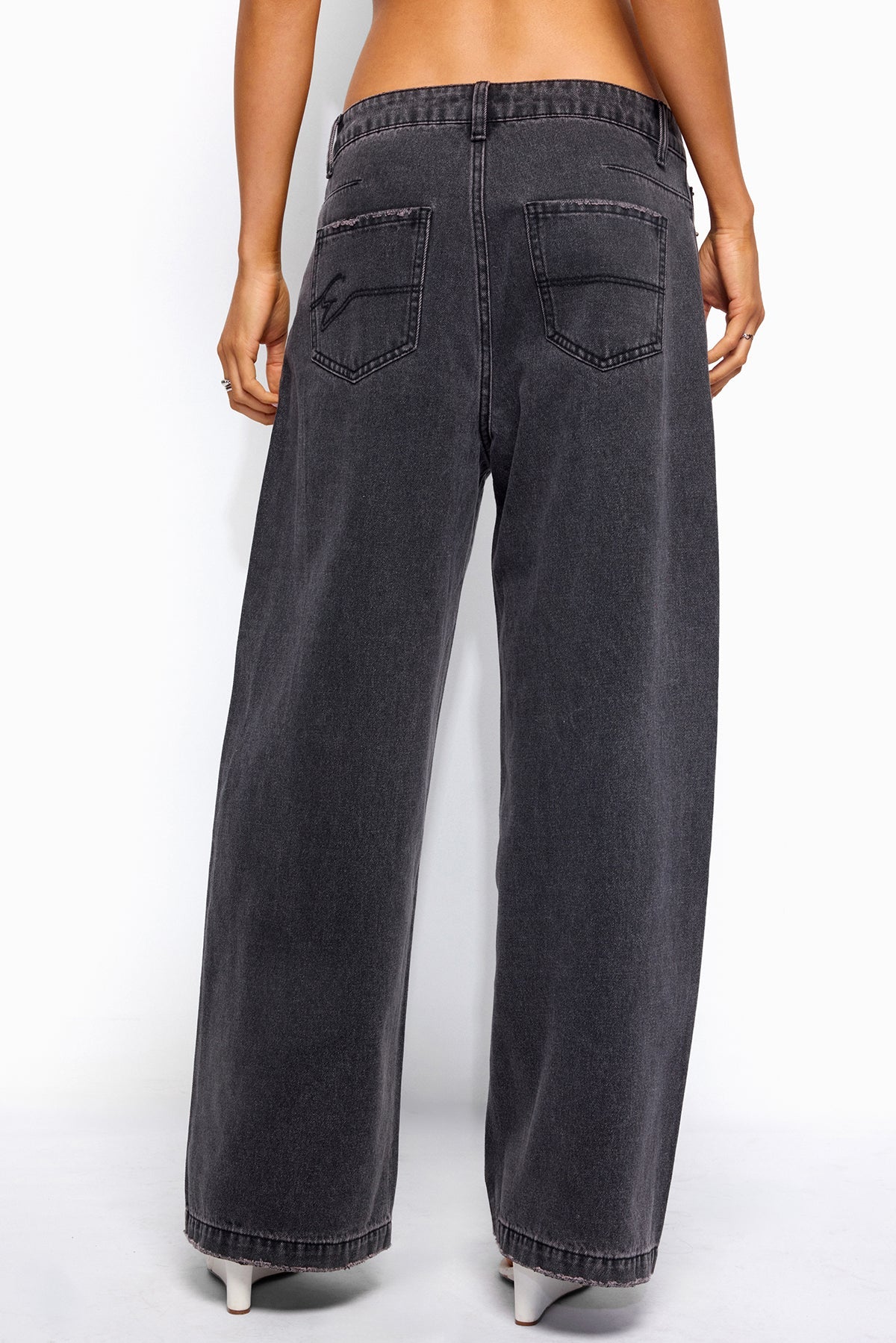 Nichol Low Rise Baggy Jeans
