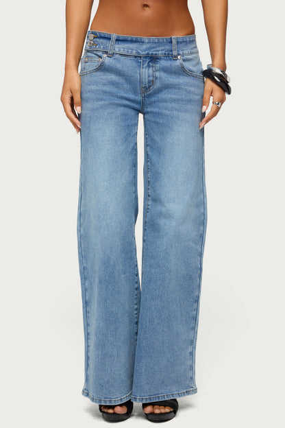 Dale Low Rise Straight Leg Stretchy Jeans