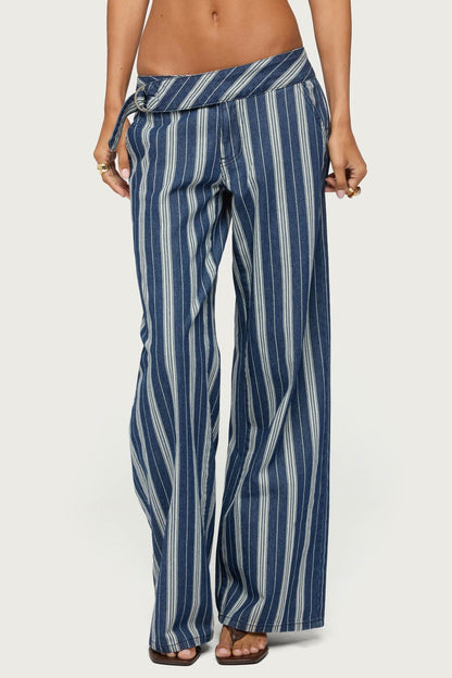 Belt Striped Low Rise Baggy Jeans