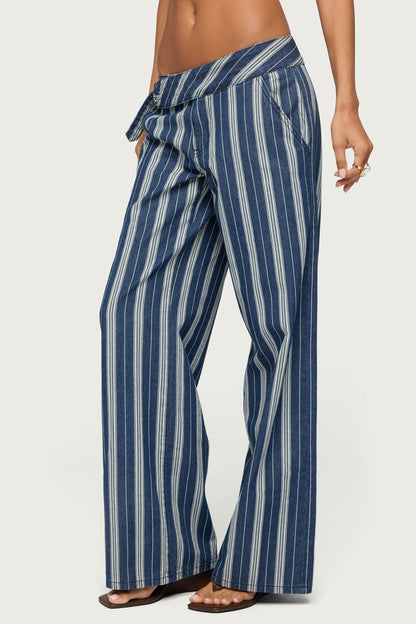 Belt Striped Low Rise Baggy Jeans