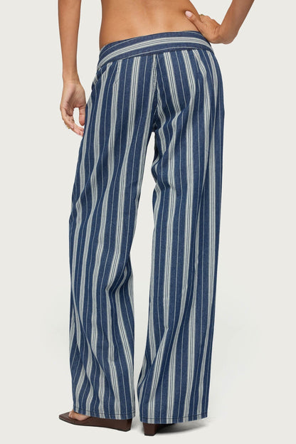 Belt Striped Low Rise Baggy Jeans