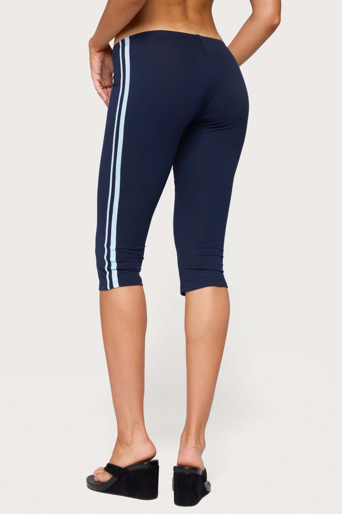 Danie Stripey Capri Leggings