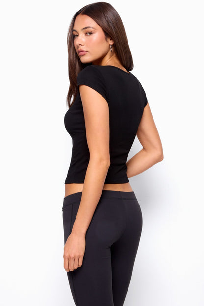 Chari Ribbed Scoop Neck T Shirt