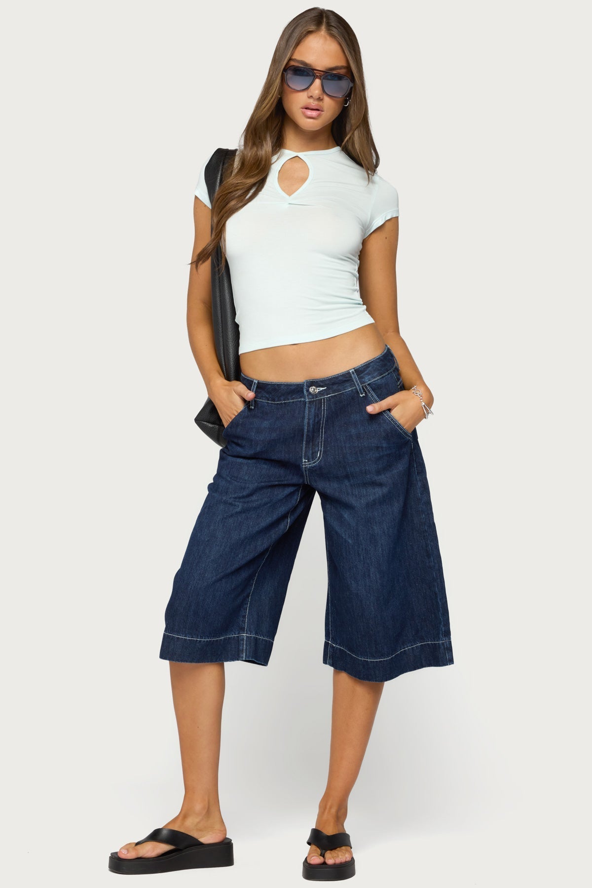 Posea Twist Keyhole Cutout T Shirt